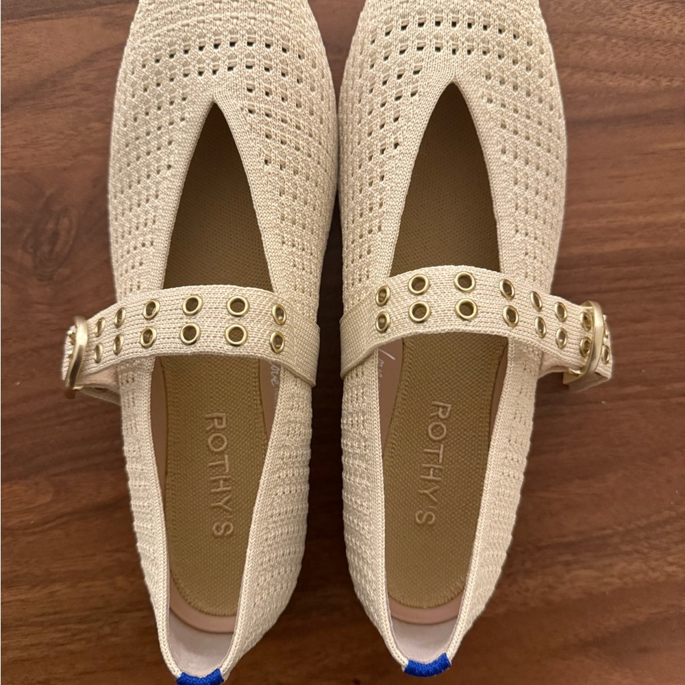 NWT Rothy's The Max Buckle Mary Jane Cream Mesh